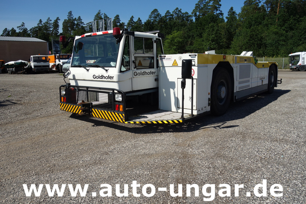GOLDHOFER AST-1 A500 Baujahr 1999 Push-Back towbarless Pushback Liebherr used GSE - Trattore push-back: foto 3 GOLDHOFER AST-1 A500 Baujahr 1999 Push-Back towbarless Pushback Liebherr used GSE - Trattore push-back: foto 3