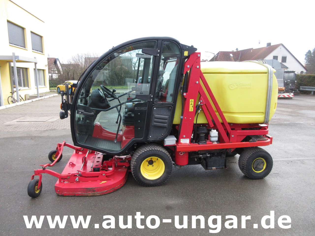 Gianni Ferrari Turbo 4 T Cruiser Großflächenmäher 4x4 mit Hochentleerung Bj. 2015 - Trattore comunale: foto 4 Gianni Ferrari Turbo 4 T Cruiser Großflächenmäher 4x4 mit Hochentleerung Bj. 2015 - Trattore comunale: foto 4