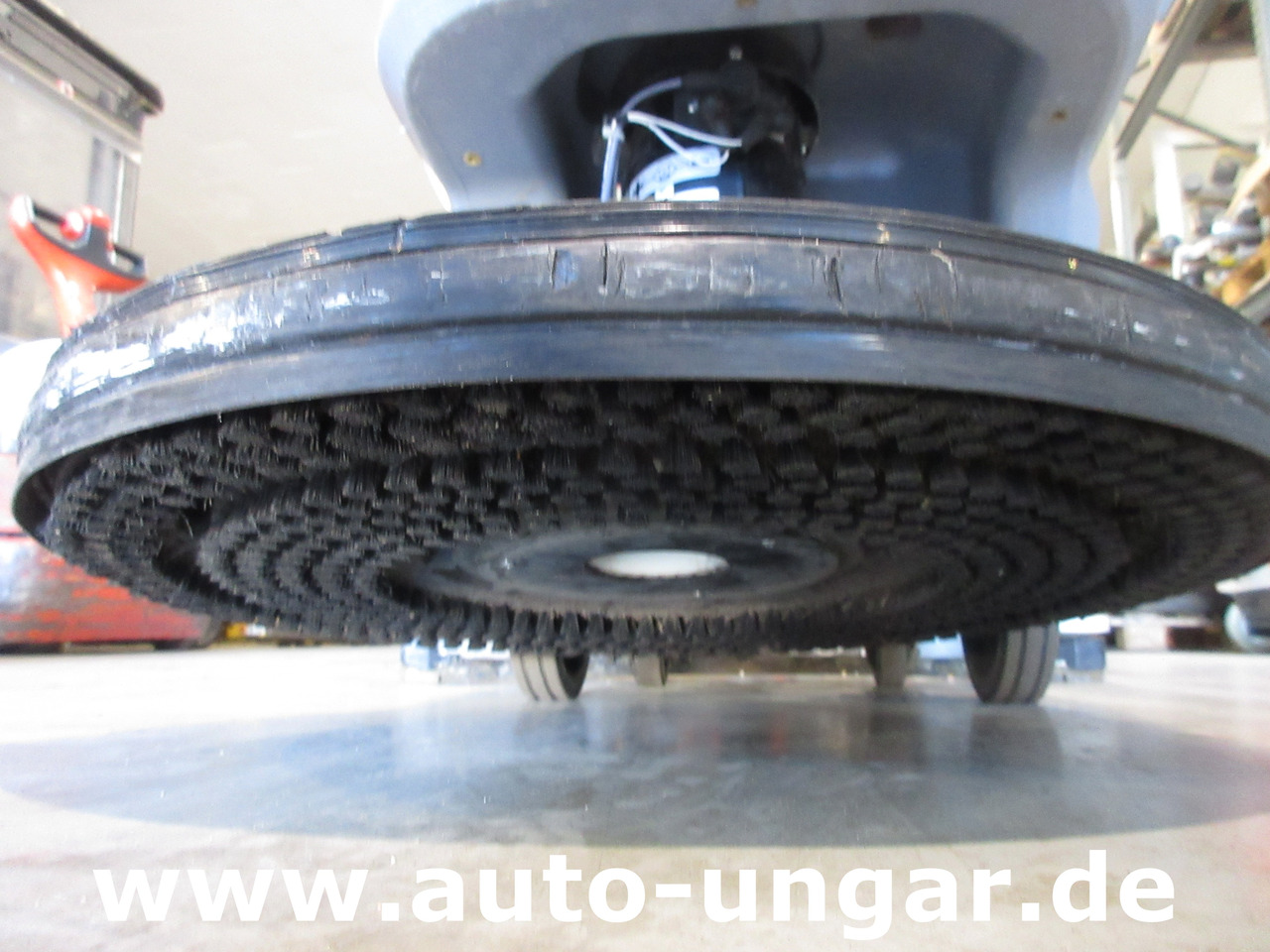 Hako B45 Scrubmaster Bj. 2017 Scheuersaugmaschine Hakomatic Bodenreiniger - Lavasciuga pavimenti industriale: foto 5 Hako B45 Scrubmaster Bj. 2017 Scheuersaugmaschine Hakomatic Bodenreiniger - Lavasciuga pavimenti industriale: foto 5