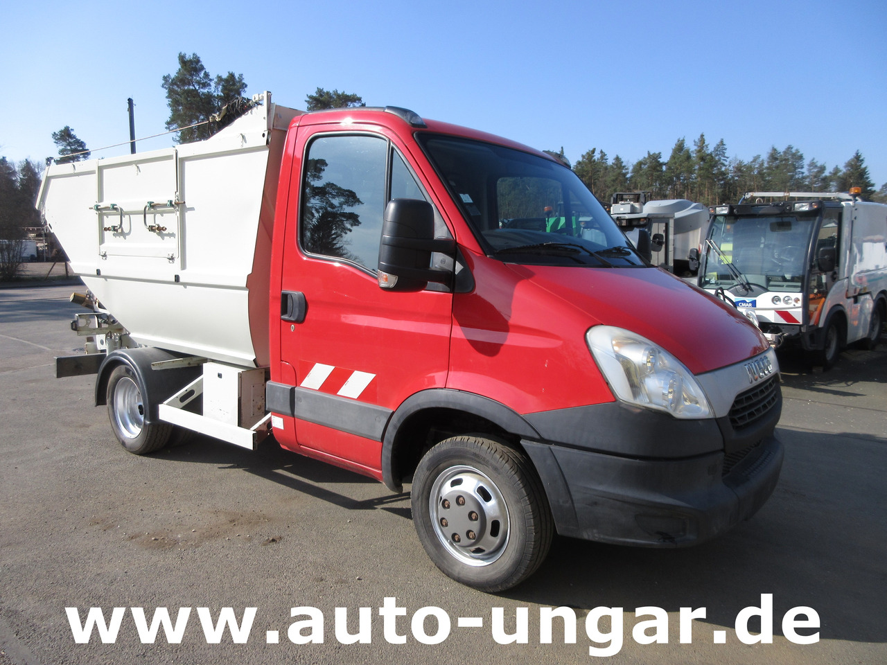 Iveco 35C13 TECNO URBIS 6 Müllwagen 3.500kg Micro BOM Mini Garbage Truck - Camion immondizia: foto 1 Iveco 35C13 TECNO URBIS 6 Müllwagen 3.500kg Micro BOM Mini Garbage Truck - Camion immondizia: foto 1