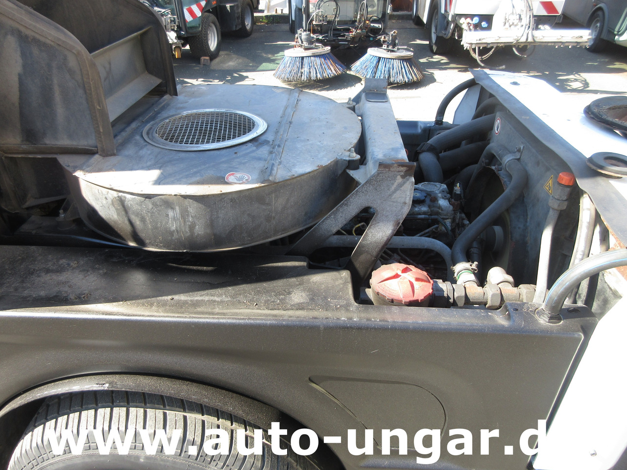 Spazzatrice stradale NILFISK CR3500 CityRanger Schmidt Flexigo Multigo 4x4 Kehrmaschine Geräteträger: foto 7