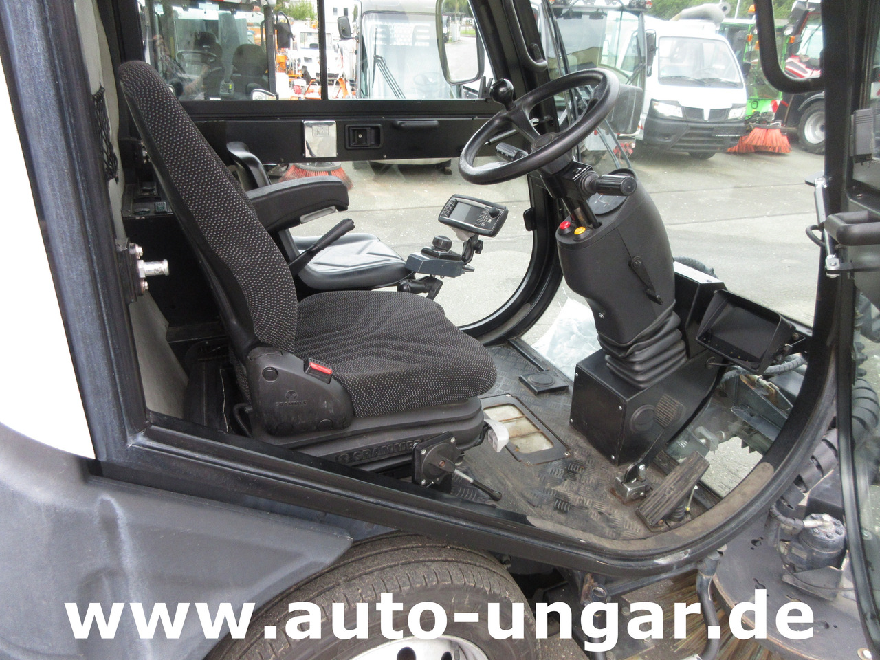 Spazzatrice stradale Nilfisk CR3500 CityRanger Schmidt Flexigo Multigo 4x4 Kehrmaschine Geräteträger: foto 15 Spazzatrice stradale Nilfisk CR3500 CityRanger Schmidt Flexigo Multigo 4x4 Kehrmaschine Geräteträger: foto 15