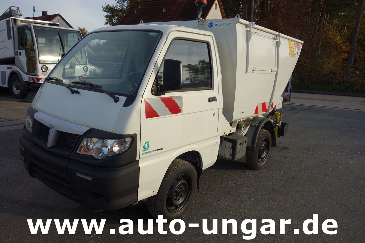 Piaggio Porter S90 Müllwagen IRIDE Tonnenlifter Kipper Kleinmüllwagen Zöller Mini - Camion immondizia: foto 1 Piaggio Porter S90 Müllwagen IRIDE Tonnenlifter Kipper Kleinmüllwagen Zöller Mini - Camion immondizia: foto 1