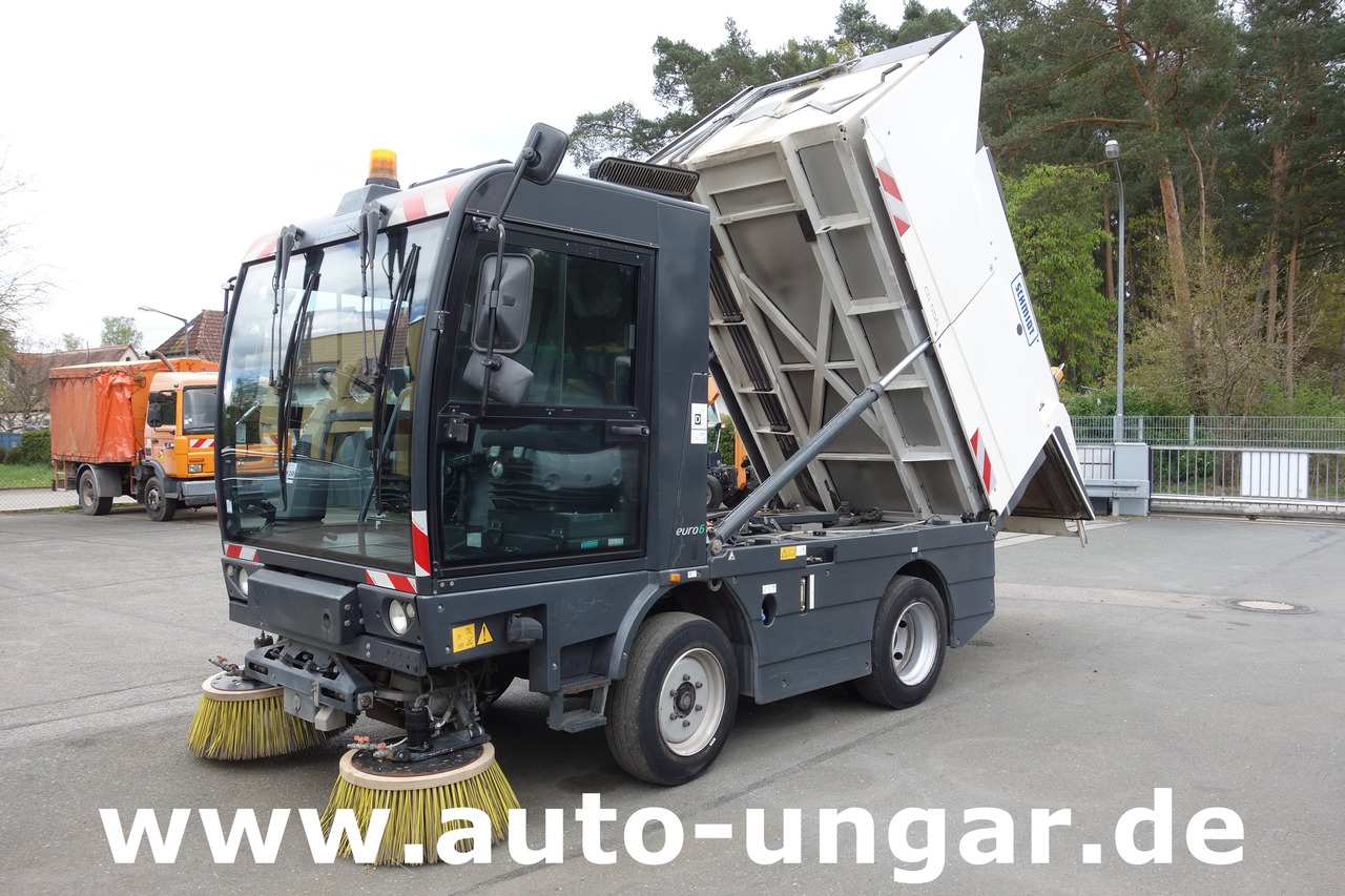 SCHMIDT Cleango 500 EURO 6 Baujahr 2017 Kehrmaschine Straßenkehrmaschine - Spazzatrice stradale: foto 3 SCHMIDT Cleango 500 EURO 6 Baujahr 2017 Kehrmaschine Straßenkehrmaschine - Spazzatrice stradale: foto 3