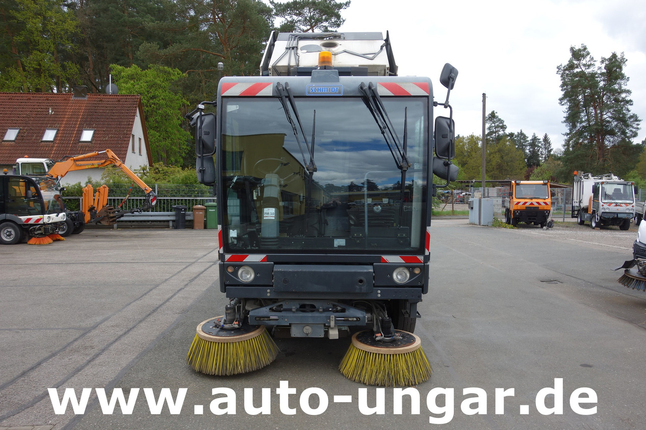 SCHMIDT Cleango 500 EURO 6 Baujahr 2017 Kehrmaschine Straßenkehrmaschine - Spazzatrice stradale: foto 2 SCHMIDT Cleango 500 EURO 6 Baujahr 2017 Kehrmaschine Straßenkehrmaschine - Spazzatrice stradale: foto 2