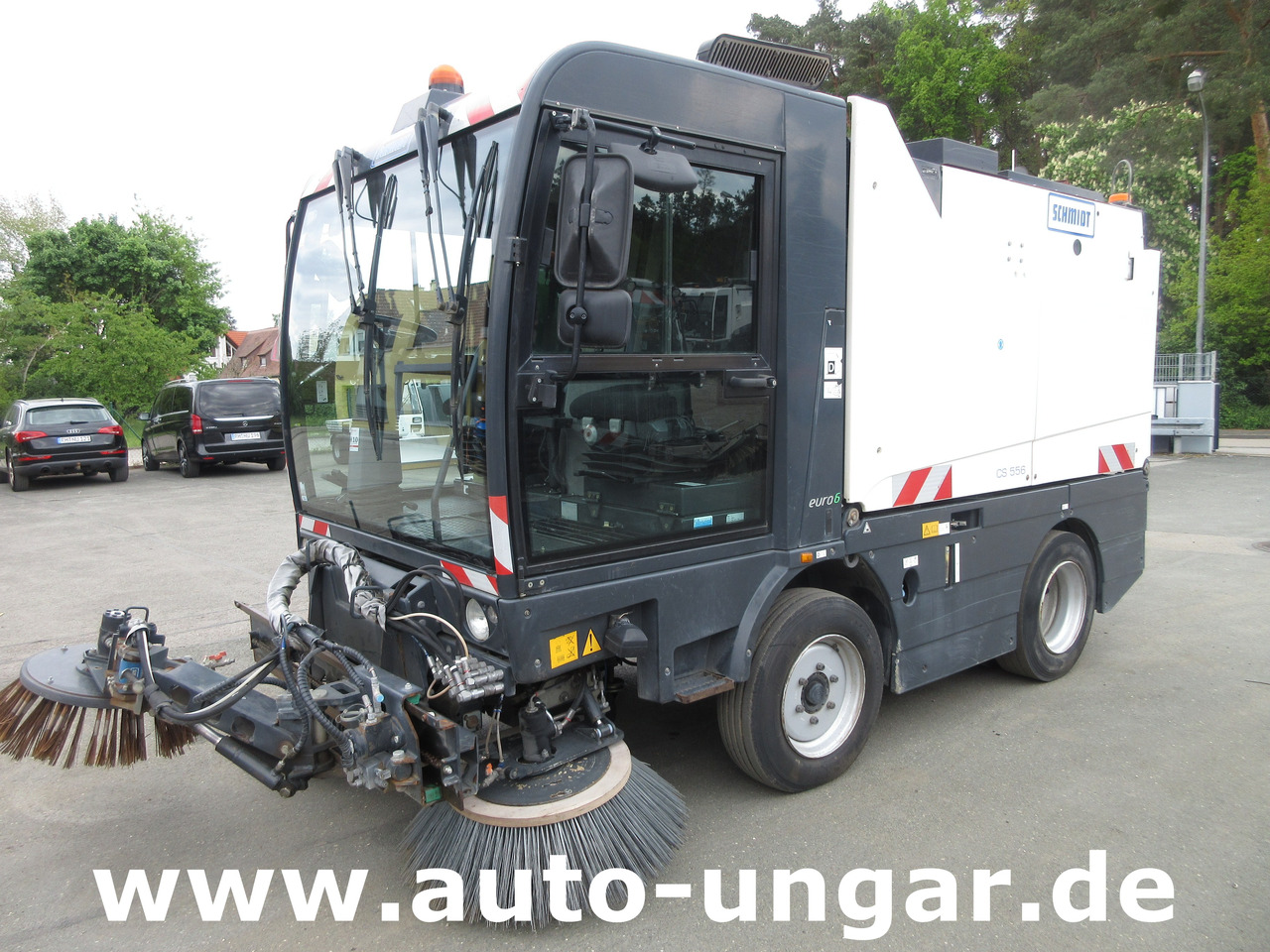 Schmidt Cleango 500 CS556 Euro 6 mit Wildkrautbesen Kehrmaschine aus 1. Hand - Spazzatrice stradale: foto 3 Schmidt Cleango 500 CS556 Euro 6 mit Wildkrautbesen Kehrmaschine aus 1. Hand - Spazzatrice stradale: foto 3