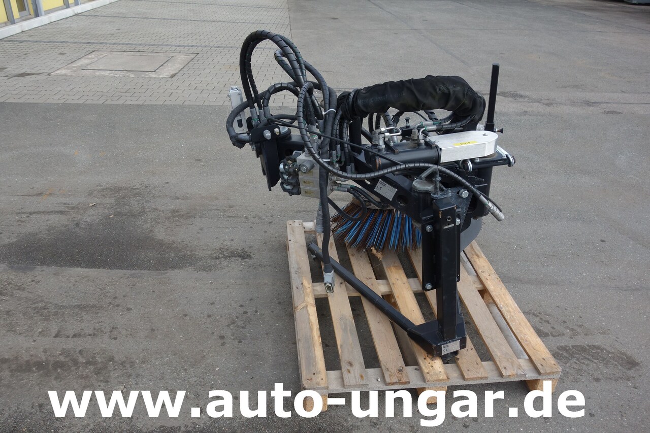 Schmidt Nilfisk 3. Besen für City Ranger Jungo Jet 3500 Multigo - Spazzola per Veicolo speciale/ Comunale: foto 4 Schmidt Nilfisk 3. Besen für City Ranger Jungo Jet 3500 Multigo - Spazzola per Veicolo speciale/ Comunale: foto 4