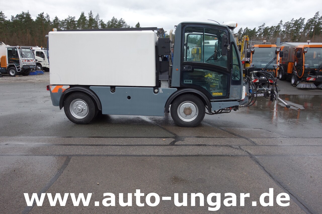 Boschung L3 Schwemmfahrzeug 4-Rad Lenkung Motorschaden - Veicolo speciale/ Comunale: foto 5 Boschung L3 Schwemmfahrzeug 4-Rad Lenkung Motorschaden - Veicolo speciale/ Comunale: foto 5