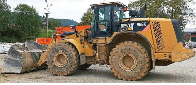 Caterpillar 966 K - Pala gommata: foto 1 Caterpillar 966 K - Pala gommata: foto 1