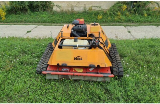 KommTek/NIKO - RoboFlail ONE (700kg/122cm profi) - Tagliaerba: foto 3 KommTek/NIKO - RoboFlail ONE (700kg/122cm profi) - Tagliaerba: foto 3