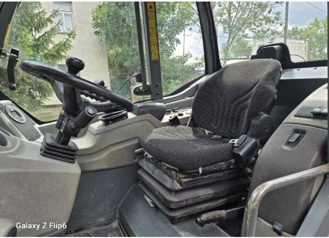 Kramer 5085 (353-11S) - Pala gommata: foto 4 Kramer 5085 (353-11S) - Pala gommata: foto 4