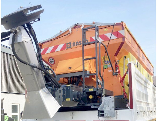 RASCO Solid LLB 4500 (+Kubota diesel) - Spargisale: foto 1 RASCO Solid LLB 4500 (+Kubota diesel) - Spargisale: foto 1