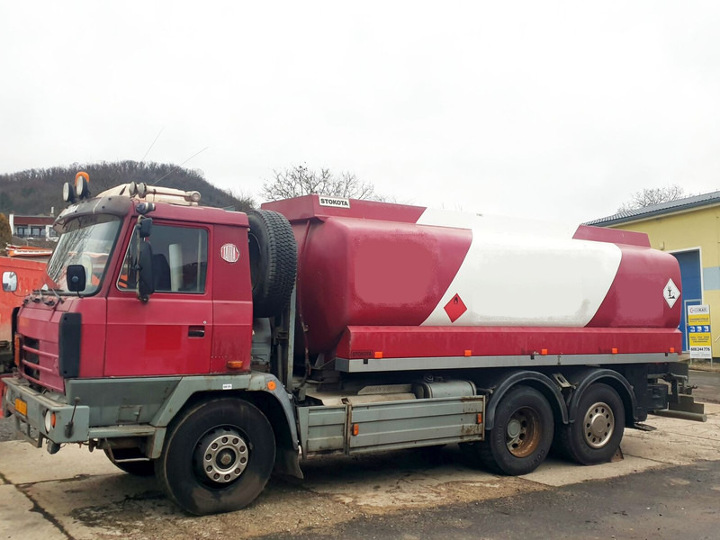Tatra 6x6 T815 ADR 17m3 - Camion cisterna: foto 3 Tatra 6x6 T815 ADR 17m3 - Camion cisterna: foto 3