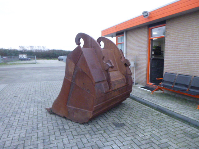 BECO CW70 - Benna per Escavatore cingolato: foto 3 BECO CW70 - Benna per Escavatore cingolato: foto 3