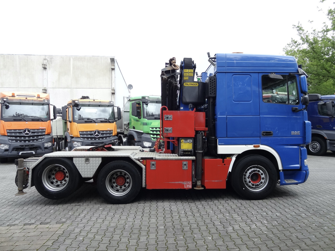 Camion con gru, Trattore stradale Daf XF105 460 6X2 Palfinger PK 34002: foto 13 Camion con gru, Trattore stradale Daf XF105 460 6X2 Palfinger PK 34002: foto 13
