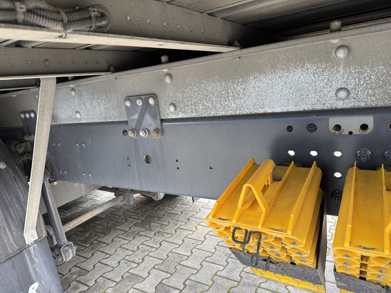 Daf XF480 6X2*4 Kran Hiab X-HiDuo 188 - Autocarro con pianale/ Cassone fisso, Camion con gru: foto 5 Daf XF480 6X2*4 Kran Hiab X-HiDuo 188 - Autocarro con pianale/ Cassone fisso, Camion con gru: foto 5