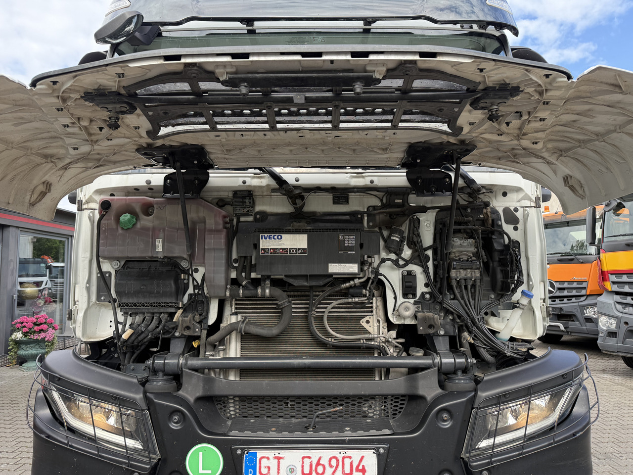 Iveco T-Way 510 / AT410T51 8X4 Meiller - Autocarro ribaltabile: foto 5 Iveco T-Way 510 / AT410T51 8X4 Meiller - Autocarro ribaltabile: foto 5