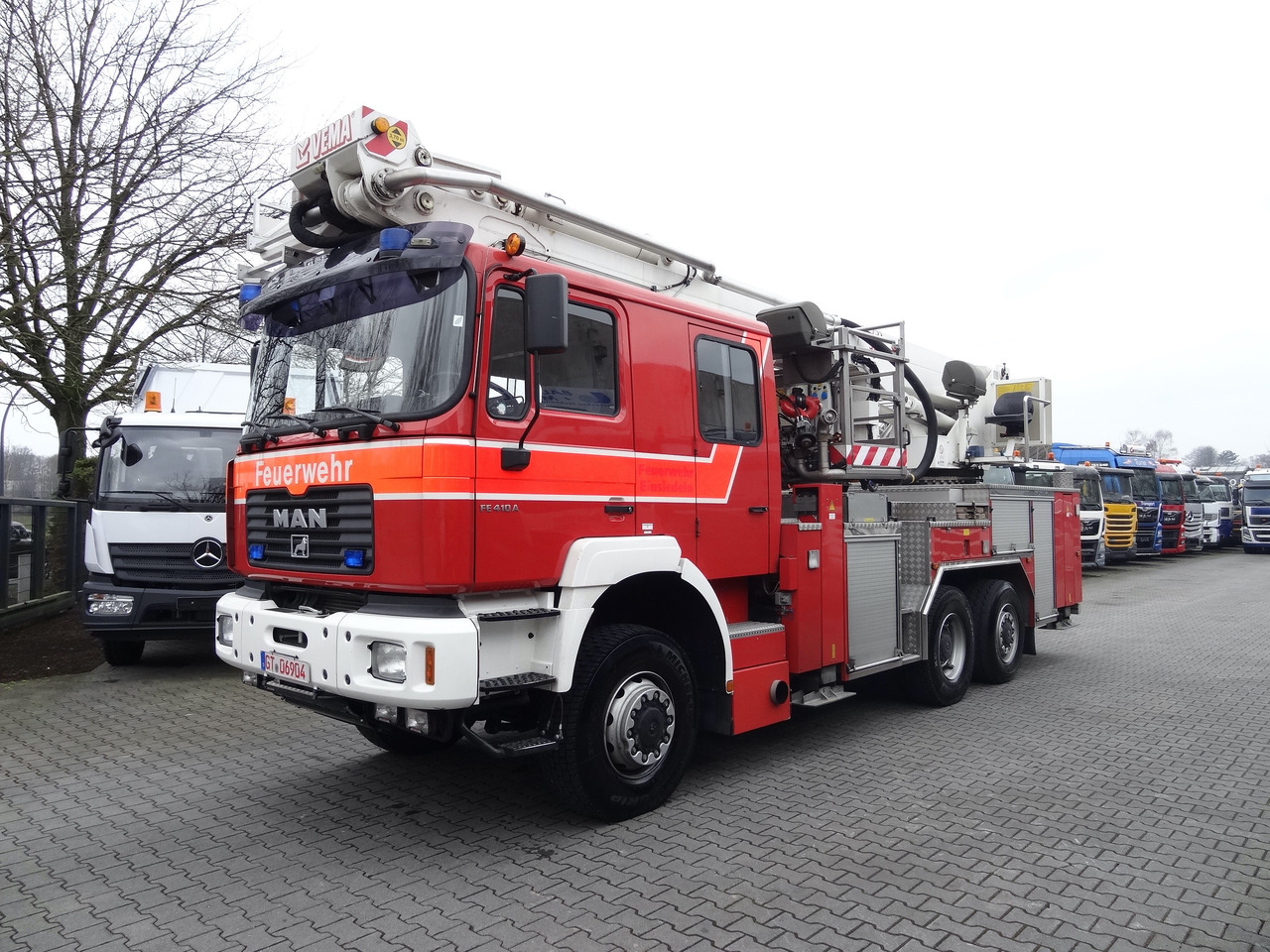 MAN FE 410 6X6 Feuerwehr Vema Lift 32 Meter - Piattaforma autocarrata: foto 1 MAN FE 410 6X6 Feuerwehr Vema Lift 32 Meter - Piattaforma autocarrata: foto 1
