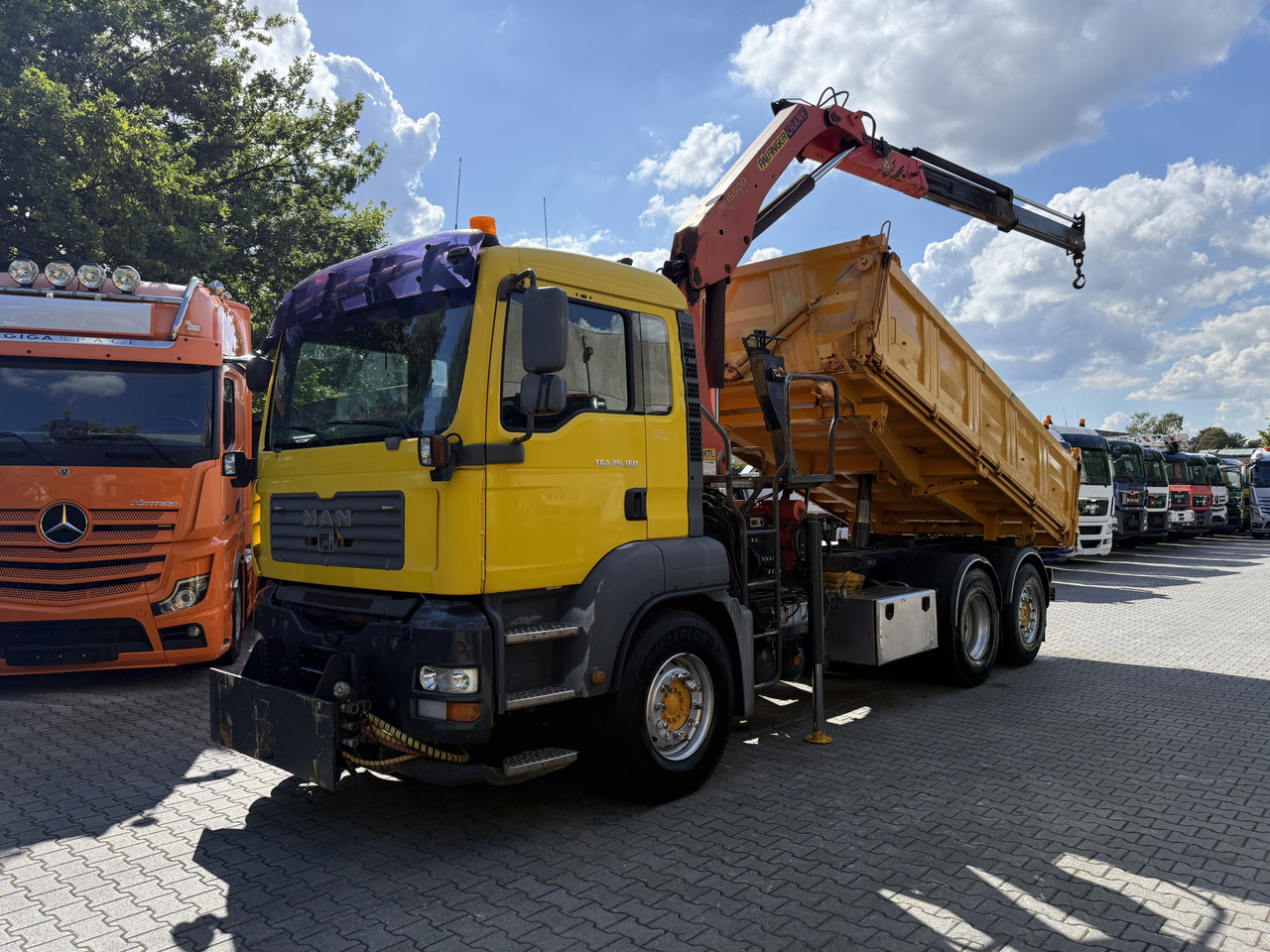 MAN TGA 26.360 6X2 Kipper Kran Palfinger 15500 - Autocarro ribaltabile, Camion con gru: foto 1 MAN TGA 26.360 6X2 Kipper Kran Palfinger 15500 - Autocarro ribaltabile, Camion con gru: foto 1