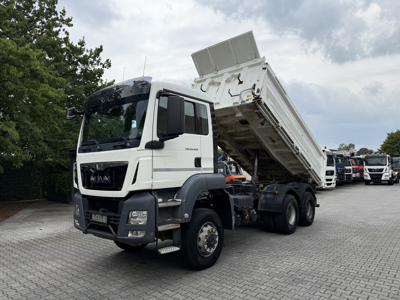 MAN TGS 26.400 6X6 BB Meiller - Autocarro ribaltabile: foto 1 MAN TGS 26.400 6X6 BB Meiller - Autocarro ribaltabile: foto 1