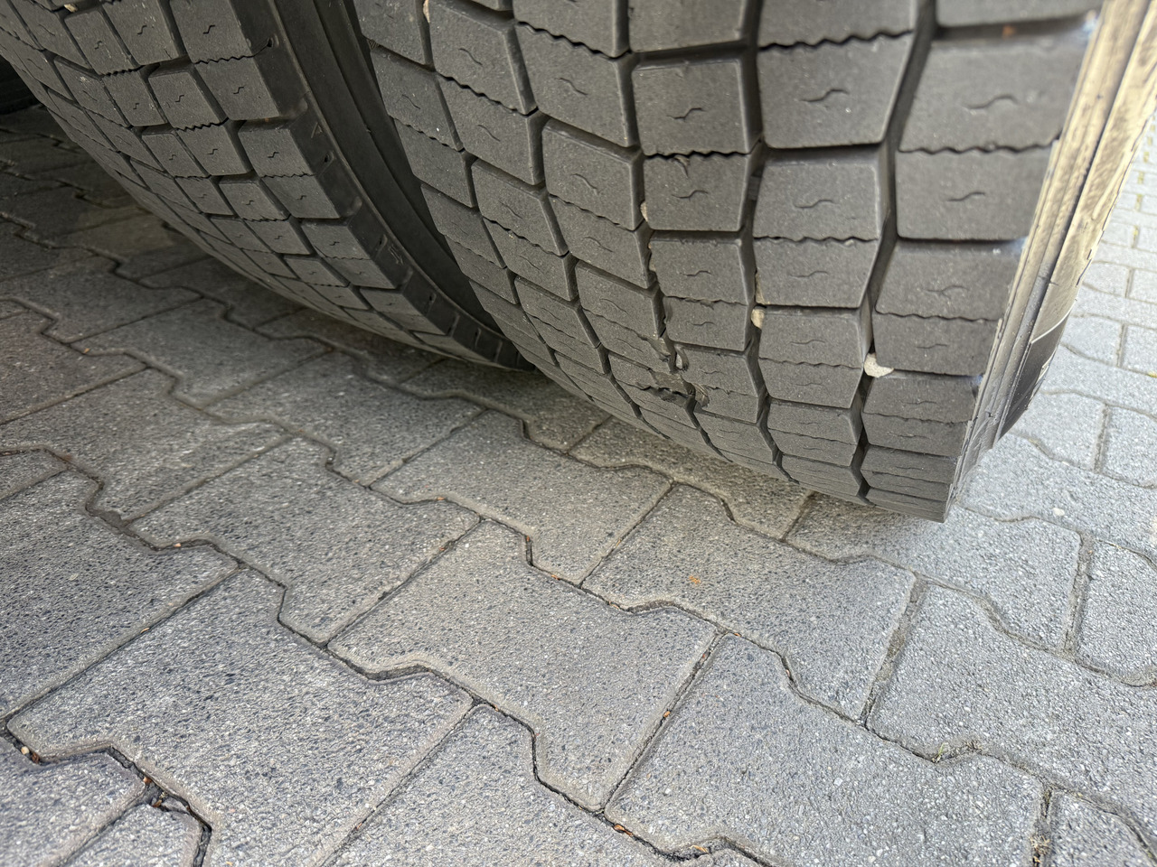 MAN TGS 28.440 6X4H-4 Atlas 290 bis 24 Meter - Autocarro con pianale/ Cassone fisso, Camion con gru: foto 3 MAN TGS 28.440 6X4H-4 Atlas 290 bis 24 Meter - Autocarro con pianale/ Cassone fisso, Camion con gru: foto 3