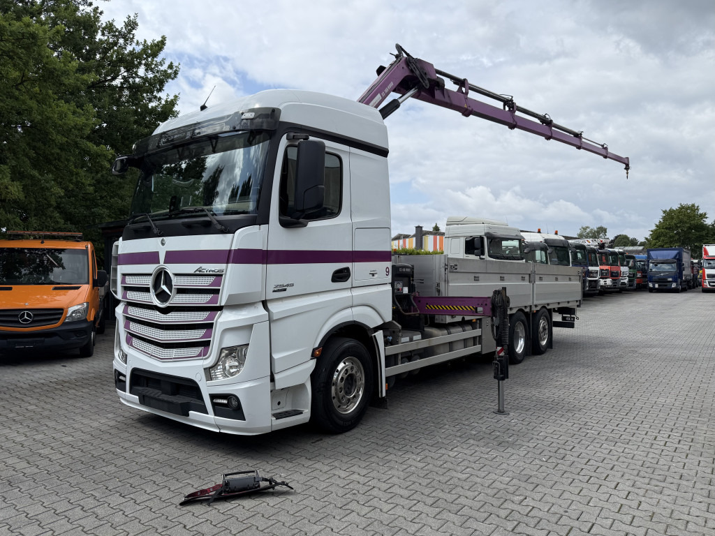 Mercedes-Benz Actros 2545 6X2 HIAB 166 bis 19 Meter - Autocarro con pianale/ Cassone fisso, Camion con gru: foto 1 Mercedes-Benz Actros 2545 6X2 HIAB 166 bis 19 Meter - Autocarro con pianale/ Cassone fisso, Camion con gru: foto 1