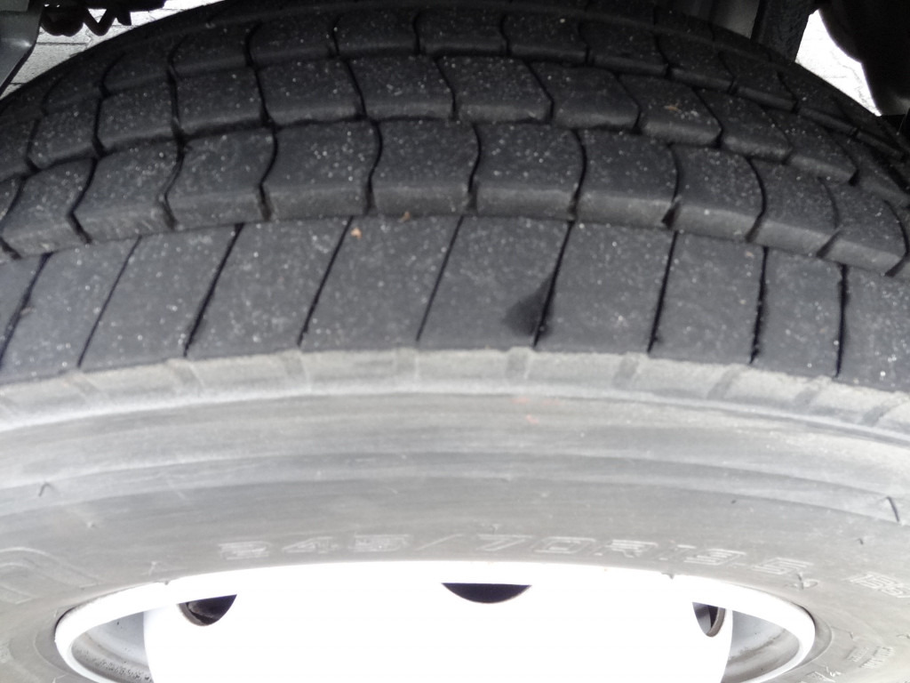 Autocarro con pianale/ Cassone fisso, Camion con gru Renault Midlum 300.12 Fassi F80: foto 15