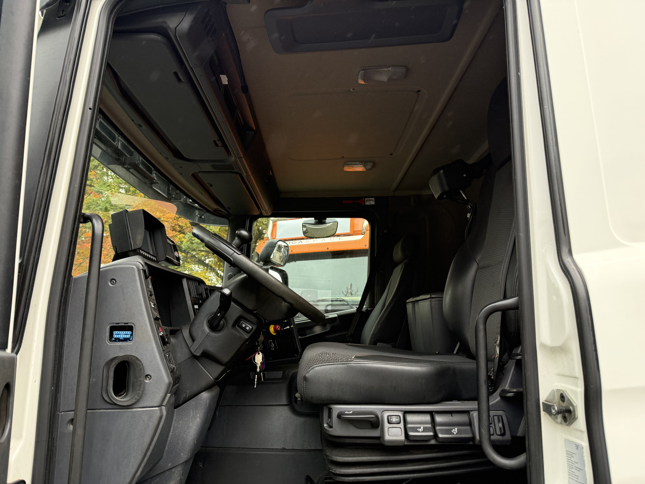 Scania P280 6X2*4 - Autocarro telaio: foto 3 Scania P280 6X2*4 - Autocarro telaio: foto 3