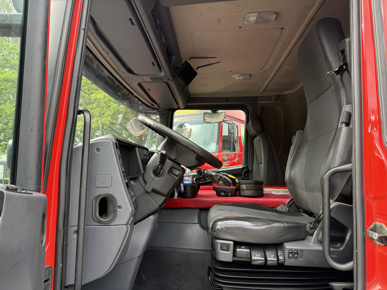 Scania P410 4X2 Palfinger PK 13001 - Autocarro con pianale/ Cassone fisso, Camion con gru: foto 4 Scania P410 4X2 Palfinger PK 13001 - Autocarro con pianale/ Cassone fisso, Camion con gru: foto 4