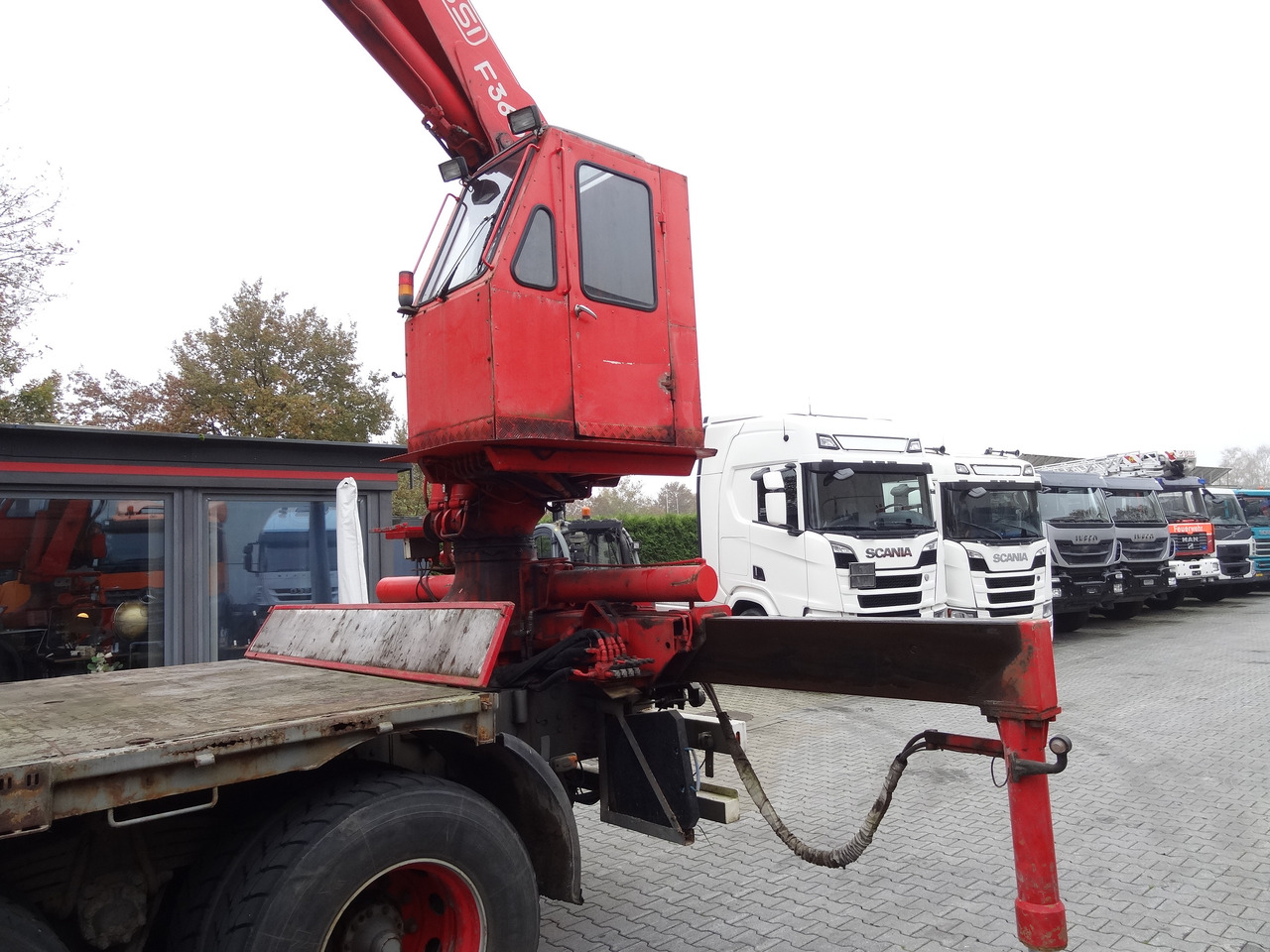 Scania R144 460 6X4 Fassi 360 bis 25 Meter - Autocarro con pianale/ Cassone fisso, Camion con gru: foto 2 Scania R144 460 6X4 Fassi 360 bis 25 Meter - Autocarro con pianale/ Cassone fisso, Camion con gru: foto 2