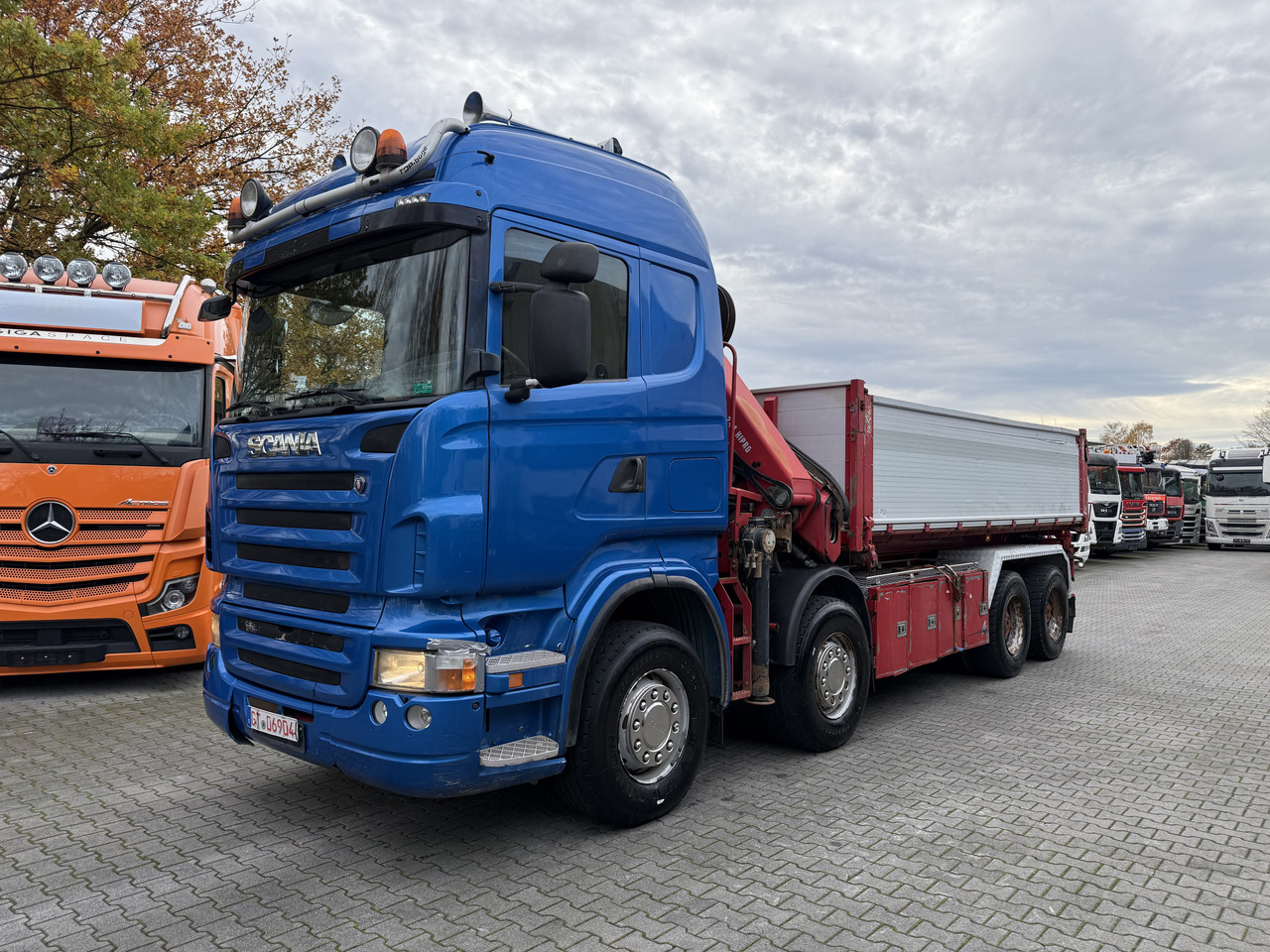 Scania R580 8X4 Kipper Kran HIAB 244-5 - Autocarro ribaltabile, Camion con gru: foto 1 Scania R580 8X4 Kipper Kran HIAB 244-5 - Autocarro ribaltabile, Camion con gru: foto 1