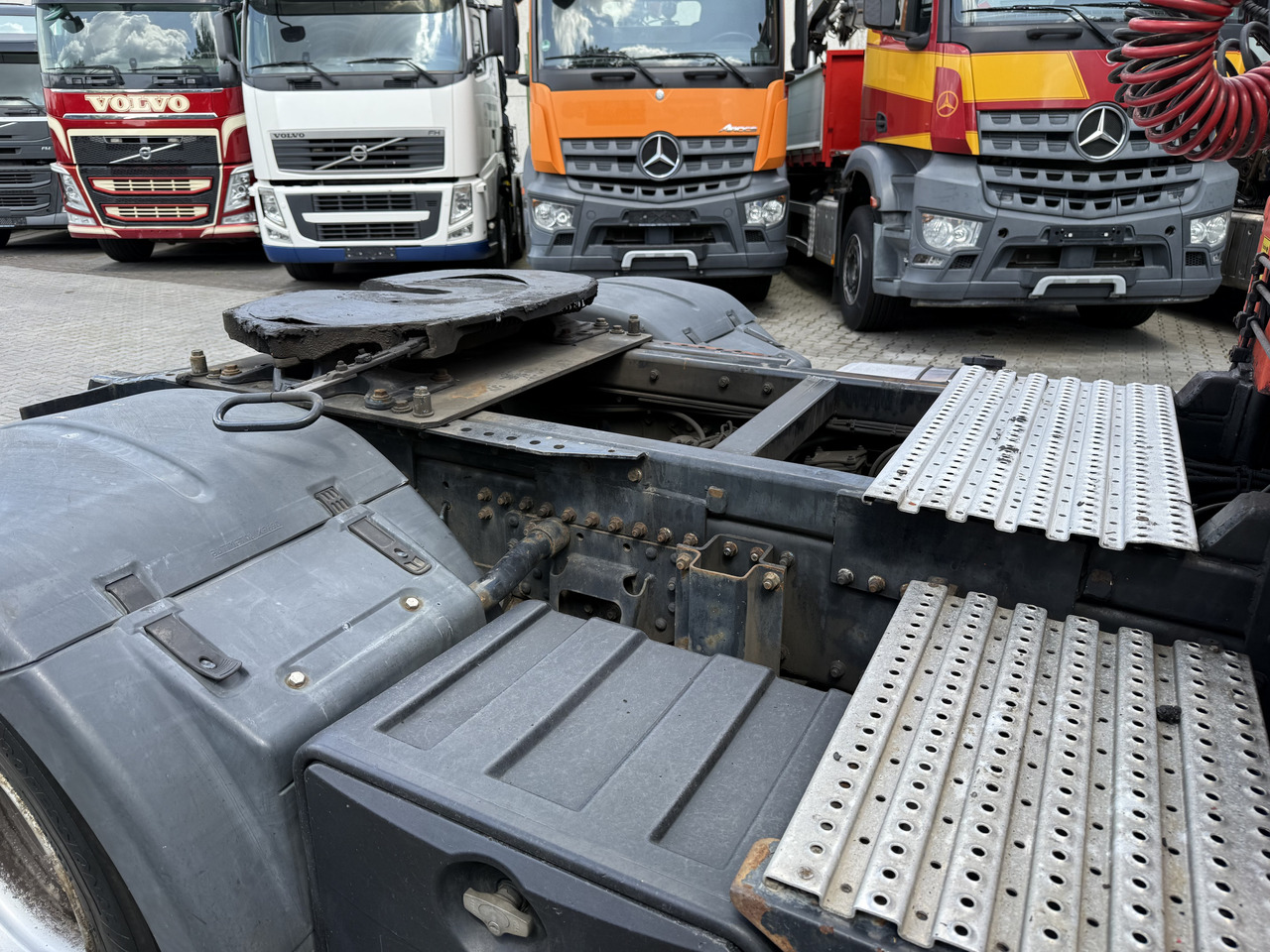 MAN TGA 18.430 Kran Palfinger 16502 bis 26.5 Meter - Trattore stradale: foto 2 MAN TGA 18.430 Kran Palfinger 16502 bis 26.5 Meter - Trattore stradale: foto 2