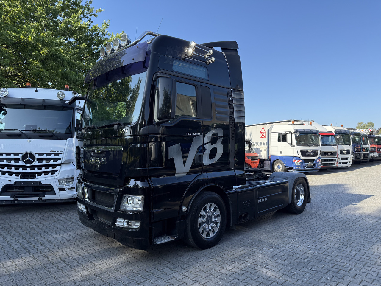 MAN TGX 18.680 4X2 BLS V8 - Trattore stradale: foto 1 MAN TGX 18.680 4X2 BLS V8 - Trattore stradale: foto 1