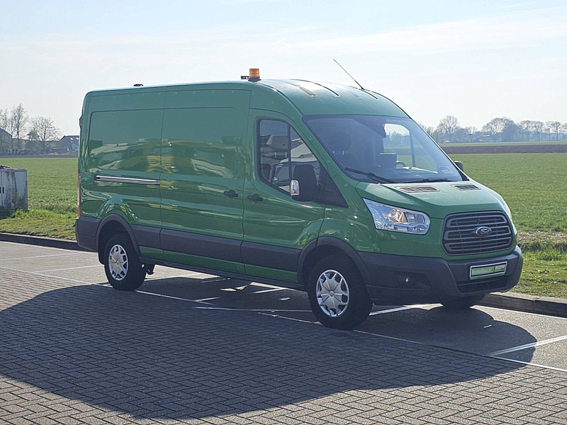 Ford Transit 2.0 TDCI 130 AMB. L3H2 - Furgone chiuso: foto 5 Ford Transit 2.0 TDCI 130 AMB. L3H2 - Furgone chiuso: foto 5