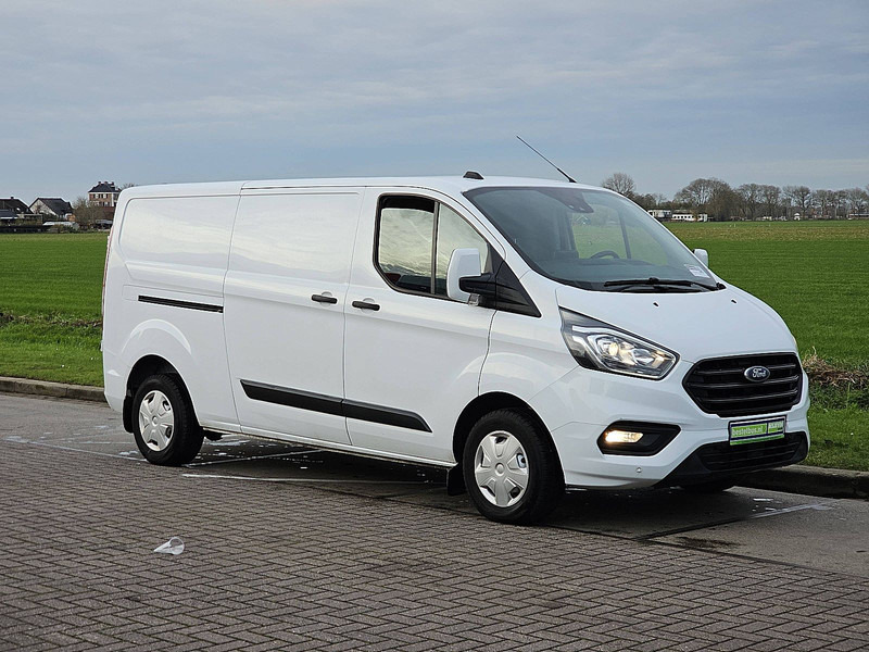 Ford Transit Custom 2.0 L2H1 Navi Euro6 - Furgoncino: foto 5 Ford Transit Custom 2.0 L2H1 Navi Euro6 - Furgoncino: foto 5