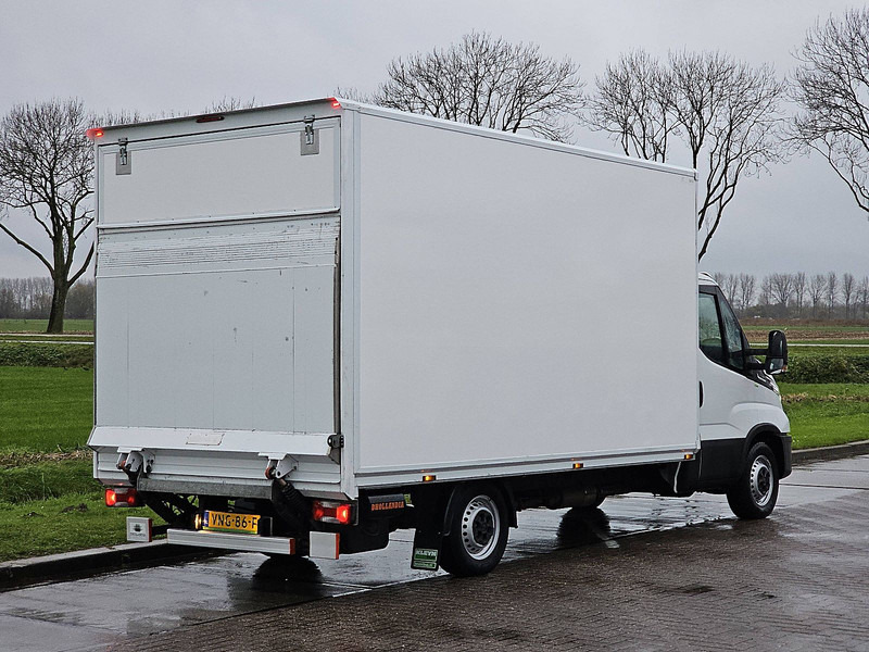 Iveco Daily 35 S ac automaat EURO6 - Furgone box: foto 3 Iveco Daily 35 S ac automaat EURO6 - Furgone box: foto 3