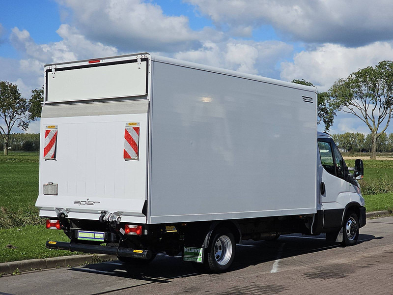 Iveco Daily 35C16 Bakwagen Laadklep - Furgone box: foto 3 Iveco Daily 35C16 Bakwagen Laadklep - Furgone box: foto 3