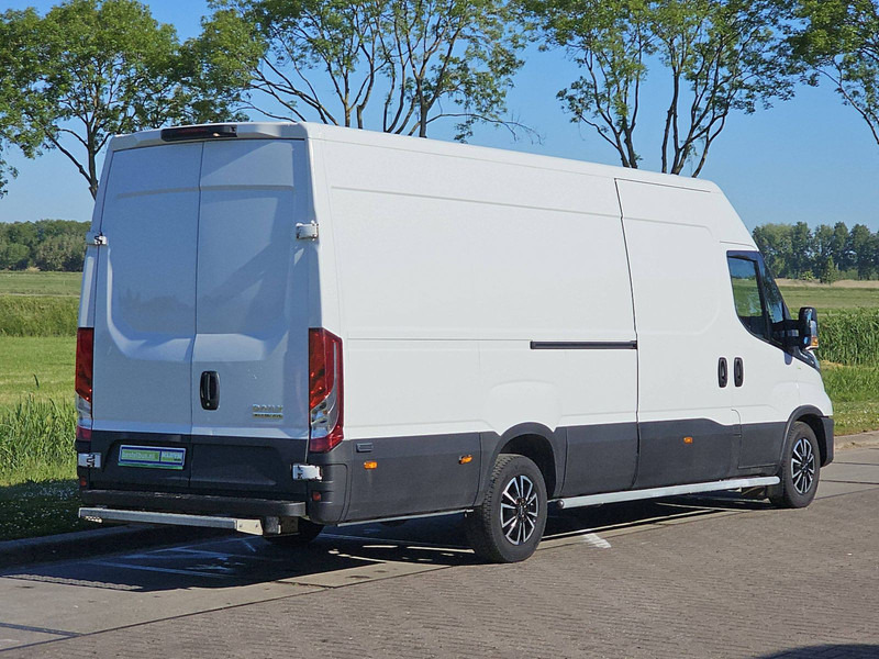 Iveco Daily 35S16 L4H2 Maxi CarPlay AC - Furgone chiuso: foto 3 Iveco Daily 35S16 L4H2 Maxi CarPlay AC - Furgone chiuso: foto 3