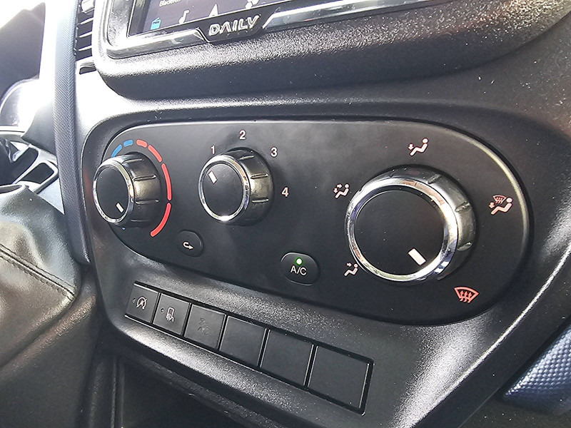 Furgone con cassone fisso Iveco Daily 35S16 Open-Laadbak Kist AC: foto 12 Furgone con cassone fisso Iveco Daily 35S16 Open-Laadbak Kist AC: foto 12