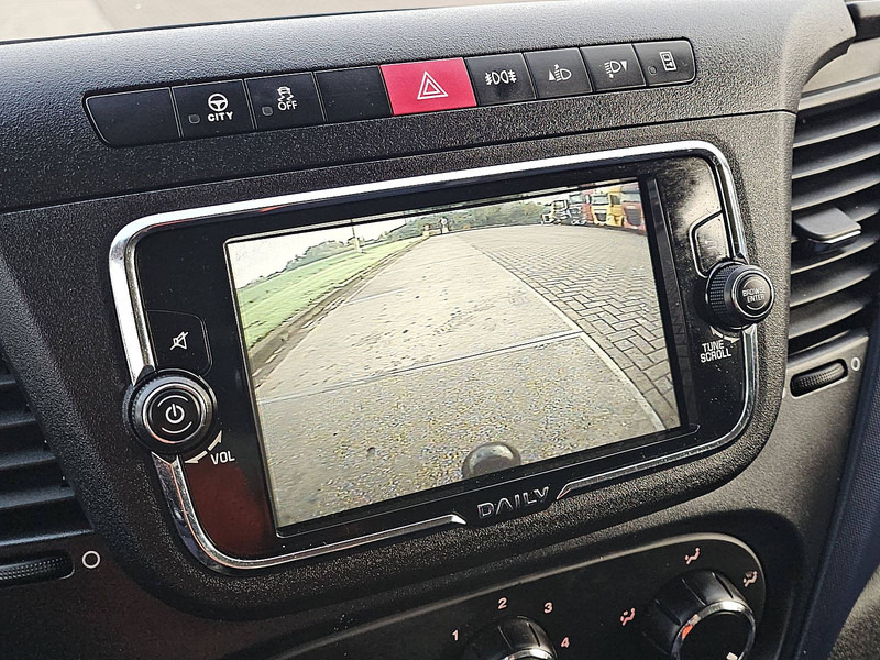 Furgone con cassone fisso Iveco Daily 35S16 Open-Laadbak Kist AC: foto 13 Furgone con cassone fisso Iveco Daily 35S16 Open-Laadbak Kist AC: foto 13