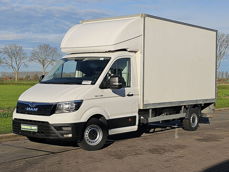 MAN TGE 3.180 Bakwagen Laadklep! - Furgone box: foto 2 MAN TGE 3.180 Bakwagen Laadklep! - Furgone box: foto 2
