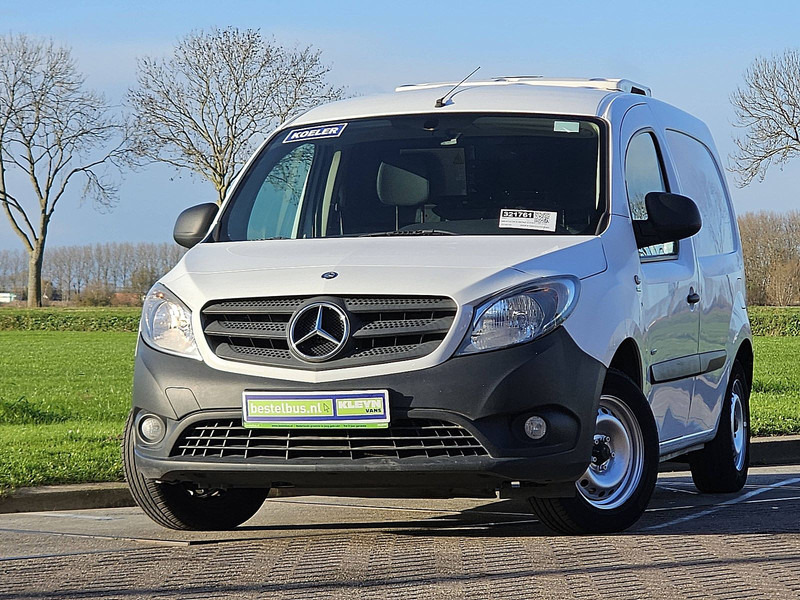 Mercedes-Benz Citan 109 CDI Carrier Koelwagen! - Furgone frigo: foto 1 Mercedes-Benz Citan 109 CDI Carrier Koelwagen! - Furgone frigo: foto 1