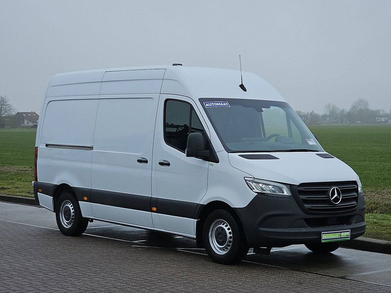 Mercedes-Benz Sprinter 314 L2H2 RWD LED Camera - Furgone chiuso: foto 5 Mercedes-Benz Sprinter 314 L2H2 RWD LED Camera - Furgone chiuso: foto 5