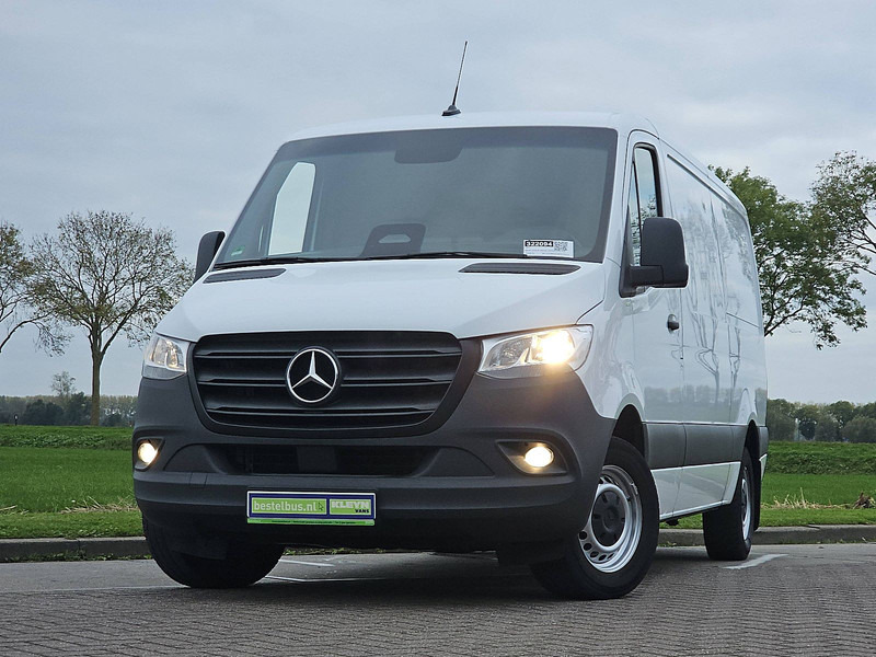 Mercedes-Benz Sprinter 315 L2H1 Mbux10 Trekhaak - Furgone chiuso: foto 1 Mercedes-Benz Sprinter 315 L2H1 Mbux10 Trekhaak - Furgone chiuso: foto 1