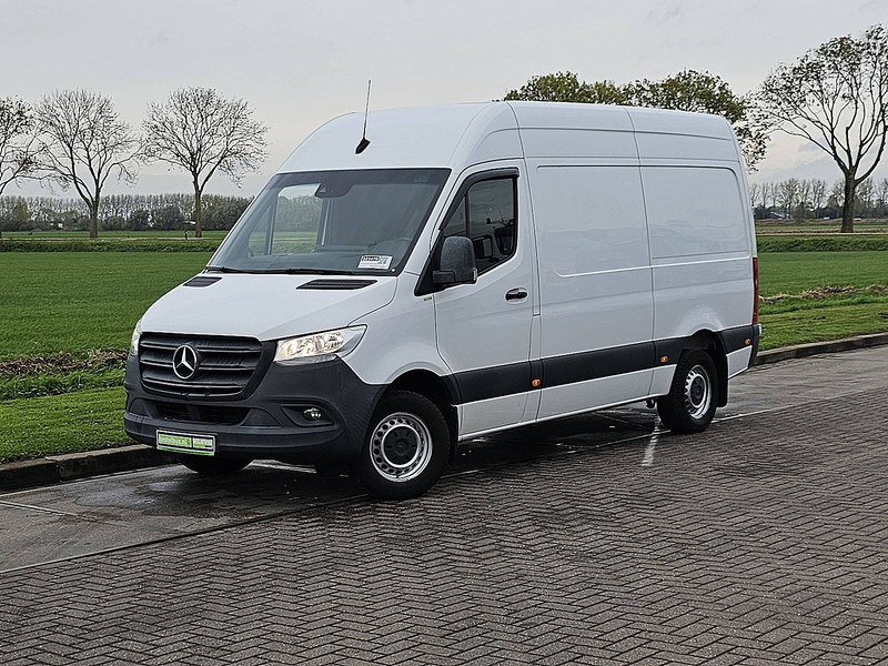 Mercedes-Benz Sprinter 316 L2H2 Navi RWD - Furgone chiuso: foto 2 Mercedes-Benz Sprinter 316 L2H2 Navi RWD - Furgone chiuso: foto 2