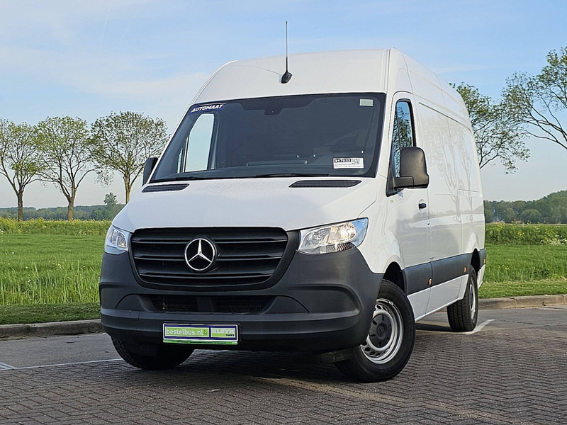 Mercedes-Benz Sprinter 317 L2H2 3.5t-Trekhaak! - Furgone chiuso: foto 1 Mercedes-Benz Sprinter 317 L2H2 3.5t-Trekhaak! - Furgone chiuso: foto 1