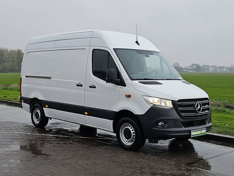 Mercedes-Benz Sprinter 317 L2H2 Mbux Navi RWD! - Furgone chiuso: foto 5 Mercedes-Benz Sprinter 317 L2H2 Mbux Navi RWD! - Furgone chiuso: foto 5