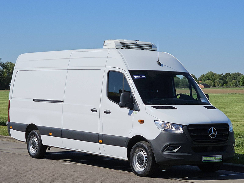 Mercedes-Benz Sprinter 317 L3H2 Maxi Vries/Koel - Furgone frigo: foto 5 Mercedes-Benz Sprinter 317 L3H2 Maxi Vries/Koel - Furgone frigo: foto 5