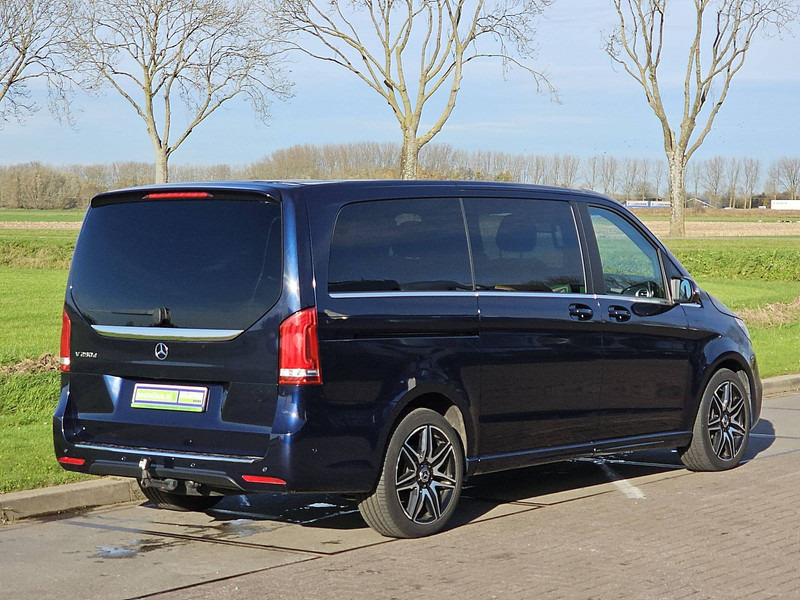 Mercedes-Benz V-Klasse 250 CDI L2 Dubbel Cabine AMG - Furgoncino: foto 3 Mercedes-Benz V-Klasse 250 CDI L2 Dubbel Cabine AMG - Furgoncino: foto 3