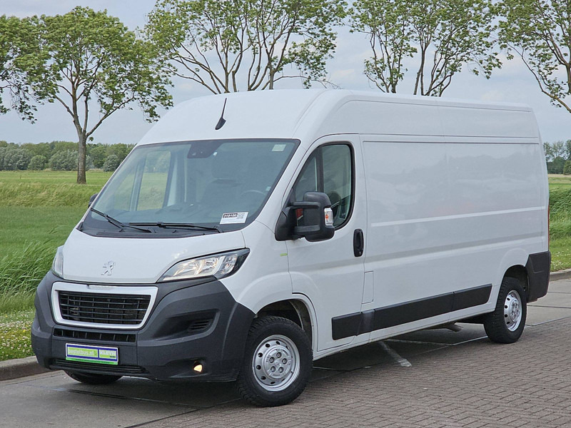 Peugeot Boxer 2.2 L3H2 140Pk Navi Eur6 - Furgone chiuso: foto 2 Peugeot Boxer 2.2 L3H2 140Pk Navi Eur6 - Furgone chiuso: foto 2
